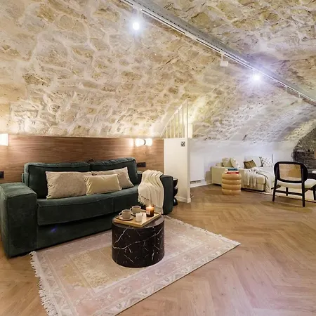 Poeticstay - Montorgueil * Paris