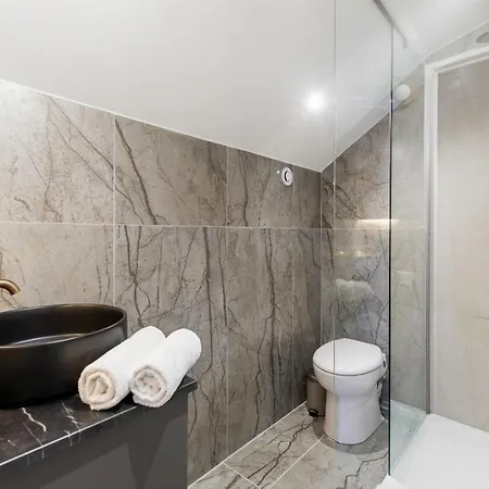 Poeticstay - Montorgueil Apartment *